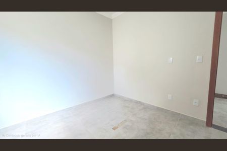 Casa à venda com 134m², 3 quartos e 2 vagas
