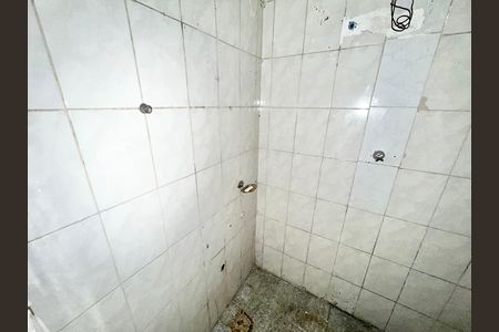 Casa para alugar com 32m², 1 quarto e sem vaga Casa para alugar com 32m², 1 quarto e sem vagaBanheiro