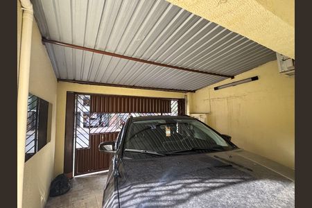 Garagem de casa à venda com 3 quartos, 210m² em Vila Clementino, São Paulo