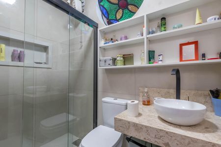 Casa à venda com 630m², 7 quartos e 2 vagas Casa à venda com 630m², 7 quartos e 2 vagasBanheiro da Suite