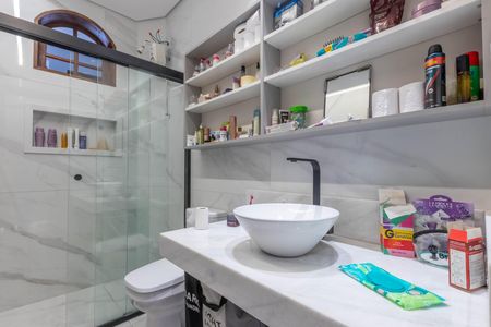 Casa à venda com 630m², 7 quartos e 2 vagas Casa à venda com 630m², 7 quartos e 2 vagasBanheiro da Suite