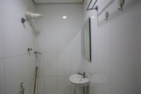 Casa para alugar com 567m², 5 quartos e 10 vagas Casa para alugar com 567m², 5 quartos e 10 vagasBanheiro da Suíte 2