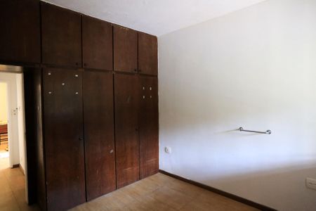 Casa para alugar com 567m², 5 quartos e 10 vagas Casa para alugar com 567m², 5 quartos e 10 vagasSuíte