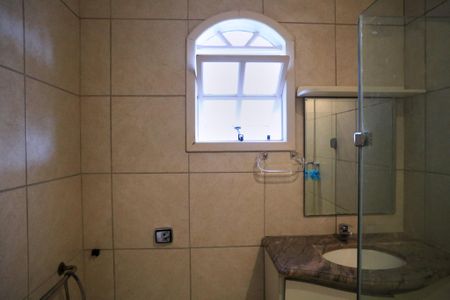 Casa para alugar com 567m², 5 quartos e 10 vagas Casa para alugar com 567m², 5 quartos e 10 vagasBanheiro da Suíte