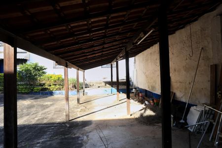 Casa para alugar com 567m², 5 quartos e 10 vagas Casa para alugar com 567m², 5 quartos e 10 vagasGaragem