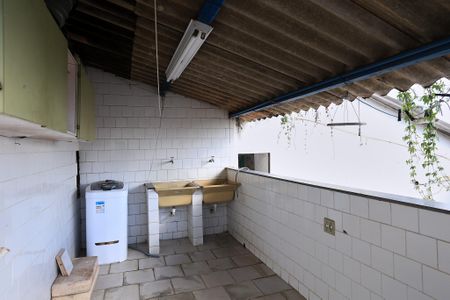 Casa para alugar com 567m², 5 quartos e 10 vagas Casa para alugar com 567m², 5 quartos e 10 vagasÁrea de Serviço