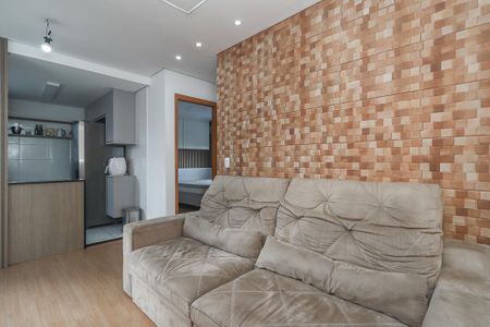 Sala de apartamento para alugar com 2 quartos, 42m² em Rubem Berta, Porto Alegre
