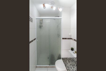 Apartamento à venda com 50m², 2 quartos e 1 vaga Apartamento à venda com 50m², 2 quartos e 1 vagaBanheiro