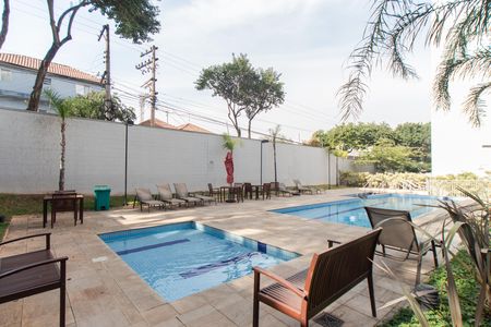 Apartamento à venda com 50m², 2 quartos e 1 vaga Apartamento à venda com 50m², 2 quartos e 1 vagaÁrea comum - Piscina