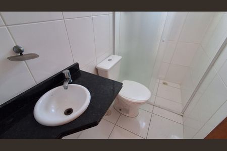 Apartamento à venda com 65m², 2 quartos e 2 vagas Apartamento à venda com 65m², 2 quartos e 2 vagasBanheiro Social
