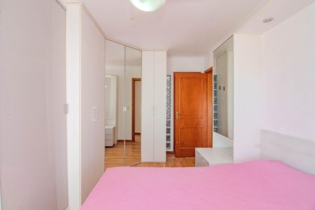 Apartamento para alugar com 185m², 3 quartos e 1 vaga Apartamento para alugar com 185m², 3 quartos e 1 vagaSuíte