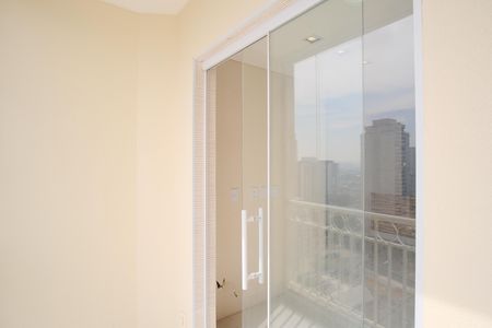 Apartamento para alugar com 50m², 2 quartos e 1 vagaVaranda