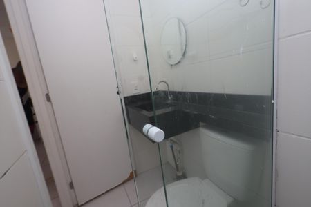 Apartamento para alugar com 32m², 2 quartos e sem vagaBanheiro social