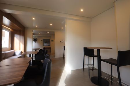 Apartamento para alugar com 32m², 2 quartos e sem vagaÁrea comum - Salão de festas