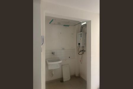 Apartamento à venda com 86m², 2 quartos e 1 vaga Apartamento à venda com 86m², 2 quartos e 1 vagaBanheiro
