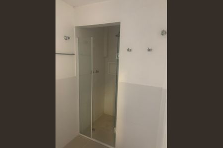 Banheiro  de apartamento para alugar com 2 quartos, 86m² em Santa Cecilia, São Paulo