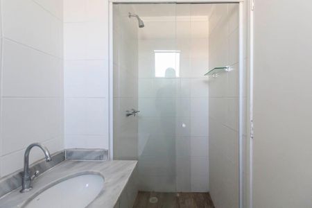 Apartamento à venda com 53m², 2 quartos e 1 vaga Apartamento à venda com 53m², 2 quartos e 1 vagaBanheiro da Suíte