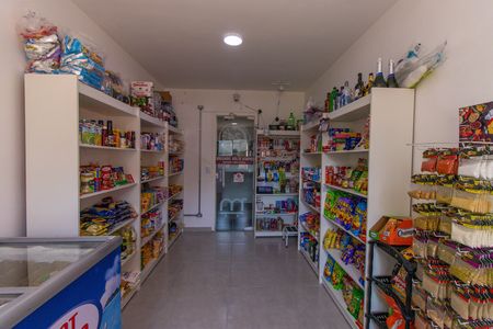 Apartamento para alugar com 69m², 1 quarto e 1 vaga Apartamento para alugar com 69m², 1 quarto e 1 vagaÁrea comum - Mini Mercado