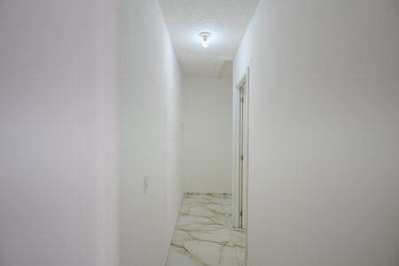 Corredor de apartamento para alugar com 1 quarto, 48m² em Jardim Helga, São Paulo