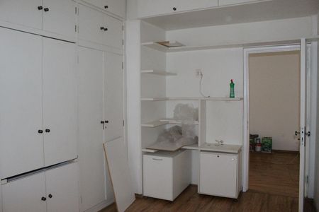 Apartamento à venda com 42m², 1 quarto e sem vagaQuarto