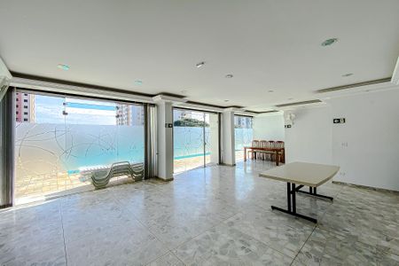 Apartamento à venda com 96m², 3 quartos e 1 vaga Apartamento à venda com 96m², 3 quartos e 1 vagaÁrea comum - Salão de festas