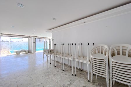 Apartamento à venda com 96m², 3 quartos e 1 vaga Apartamento à venda com 96m², 3 quartos e 1 vagaÁrea comum - Salão de festas