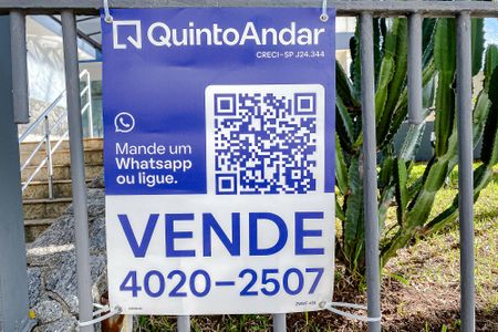 Apartamento à venda com 96m², 3 quartos e 1 vaga Apartamento à venda com 96m², 3 quartos e 1 vagaPlaquinha
