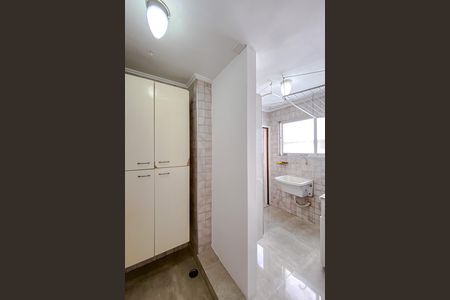 Apartamento à venda com 96m², 3 quartos e 1 vaga Apartamento à venda com 96m², 3 quartos e 1 vagaÁrea de Serviço