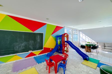 Apartamento à venda com 96m², 3 quartos e 1 vaga Apartamento à venda com 96m², 3 quartos e 1 vagaBrinquedoteca