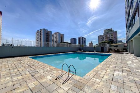 Apartamento à venda com 96m², 3 quartos e 1 vaga Apartamento à venda com 96m², 3 quartos e 1 vagaÁrea comum - Piscina