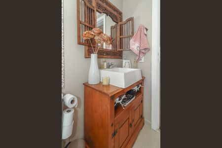Apartamento à venda com 76m², 3 quartos e 1 vagaBanheiro Social