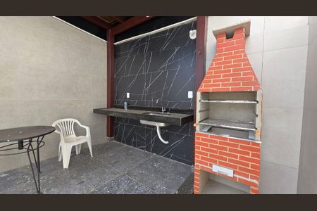 Casa à venda com 115m², 2 quartos e 2 vagas