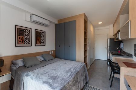 Studio para alugar com 25m², 1 quarto e sem vaga Studio para alugar com 25m², 1 quarto e sem vagaStúdio