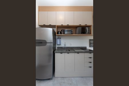 Studio para alugar com 25m², 1 quarto e sem vaga Studio para alugar com 25m², 1 quarto e sem vagaCozinha Americana