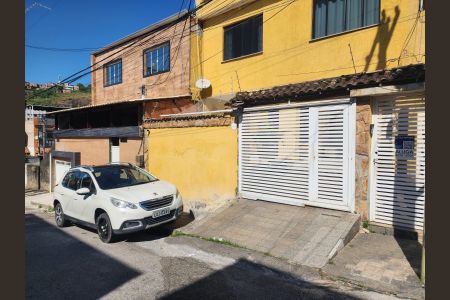 Apartamento para alugar com 110m², 3 quartos e sem vaga Apartamento para alugar com 110m², 3 quartos e sem vagaFachada