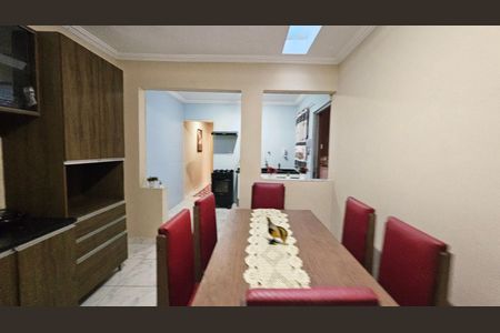 Casa para alugar com 125m², 3 quartos e 2 vagas