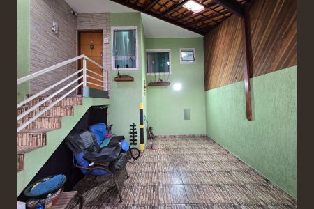 Casa à venda com 158m², 2 quartos e 1 vagaGaragem 