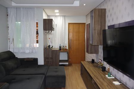 Sala  de casa à venda com 2 quartos, 158m² em Vila Itapoan, Guarulhos
