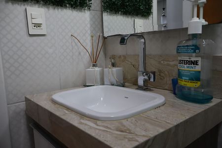 Casa à venda com 158m², 2 quartos e 1 vagaBanheiro Social