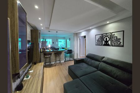 Sala  de casa à venda com 2 quartos, 158m² em Vila Itapoan, Guarulhos