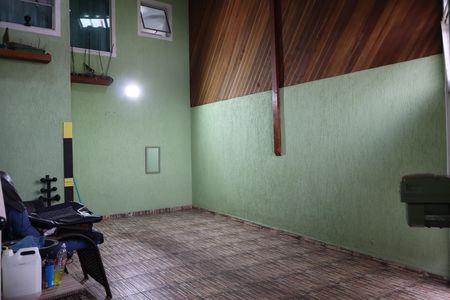 Casa à venda com 158m², 2 quartos e 1 vagaGaragem 