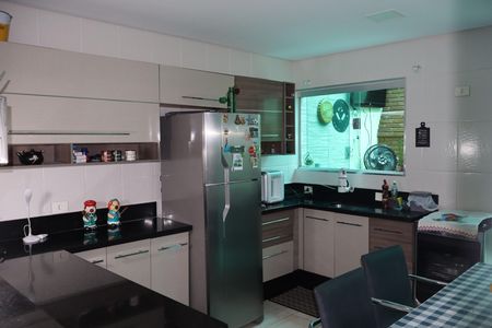 Casa à venda com 158m², 2 quartos e 1 vagaCozinha 