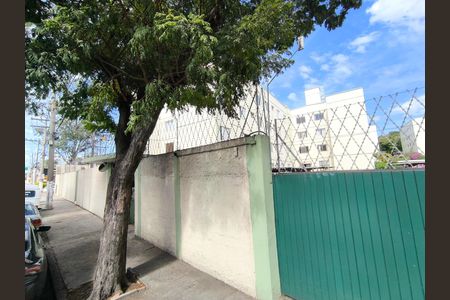 Apartamento à venda com 62m², 2 quartos e 1 vaga Apartamento à venda com 62m², 2 quartos e 1 vagaFachada