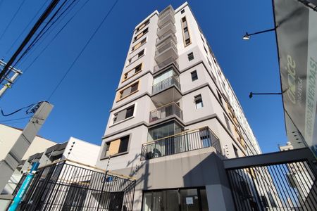 Apartamento para alugar com 36m², 2 quartos e 1 vaga Apartamento para alugar com 36m², 2 quartos e 1 vagaFachada