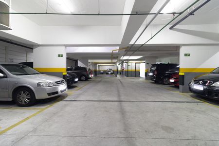 Apartamento para alugar com 36m², 2 quartos e 1 vaga Apartamento para alugar com 36m², 2 quartos e 1 vagaGaragem
