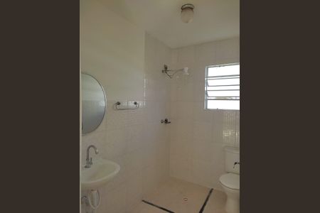 Banheiro de apartamento para alugar com 2 quartos, 54m² em Vila Sadokim, Guarulhos