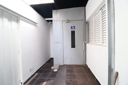 Casa para alugar com 300m², 9 quartos e 2 vagasElevador