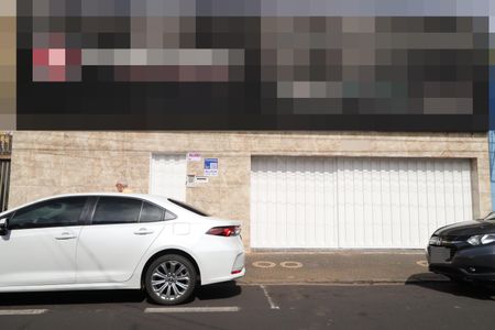 Casa para alugar com 300m², 9 quartos e 2 vagasFachada