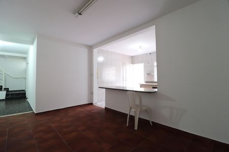 Casa para alugar com 9 quartos, 300m² em Centro, Uberlândia