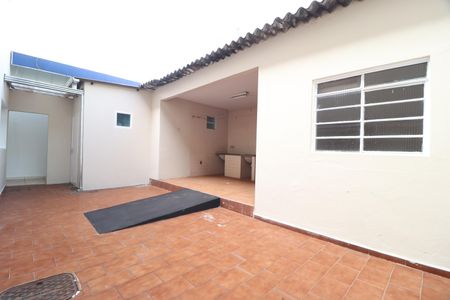 Casa para alugar com 300m², 9 quartos e 2 vagasÁrea de Serviço